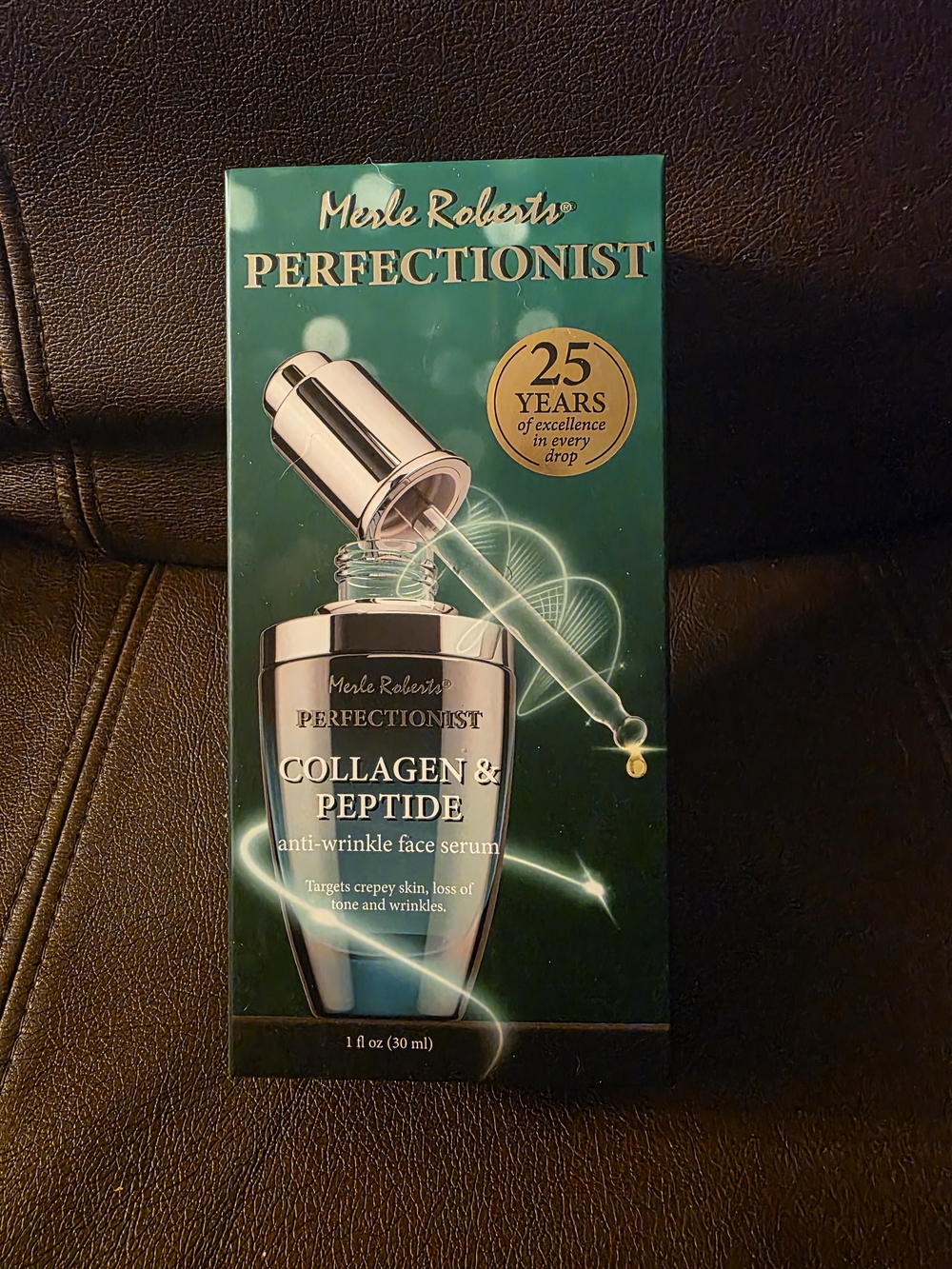 MERLE ROBERTS Perfectionist Collagen & Peptide Anti-Wrinkle Face Serum — Green